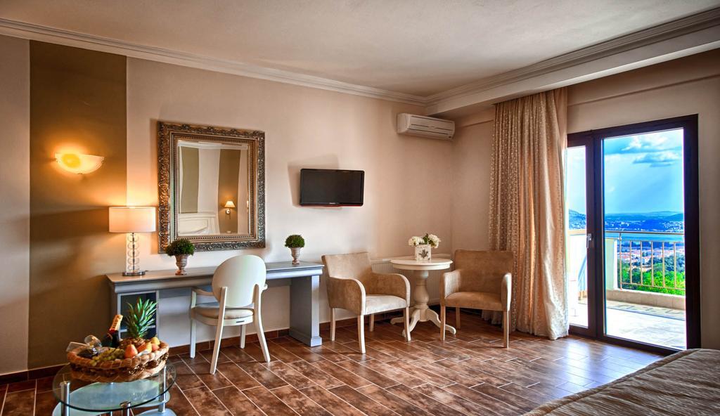 Enastron View Hotel Kastoria Room photo