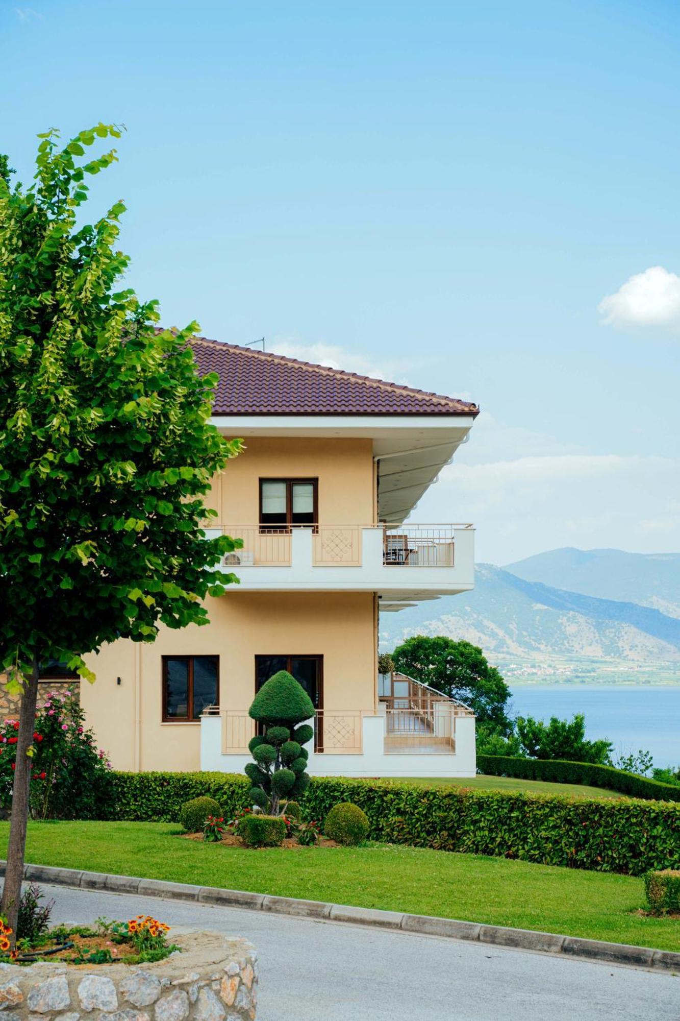Enastron View Hotel Kastoria Exterior photo